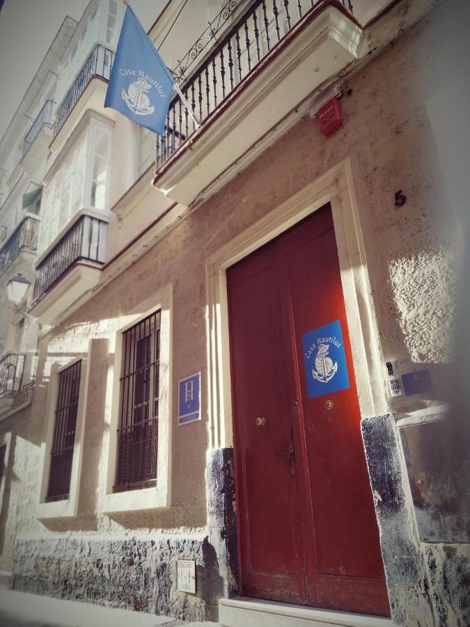 Hostal Casa Nautilus Cádiz Exterior photo